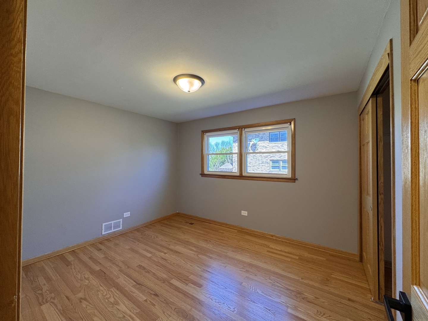 7819 Garden Lane #1, Justice, IL 60458