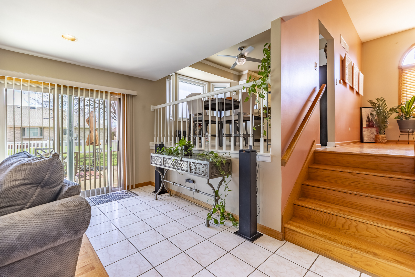 18319 Holland Road, Lansing, IL 60438