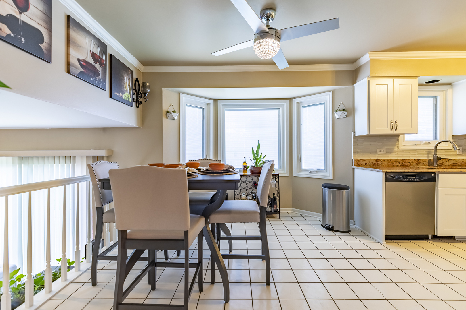 18319 Holland Road, Lansing, IL 60438