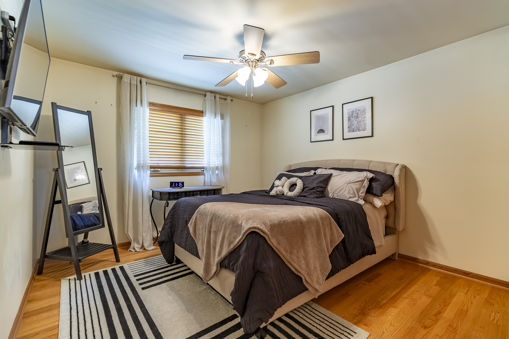 18319 Holland Road, Lansing, IL 60438