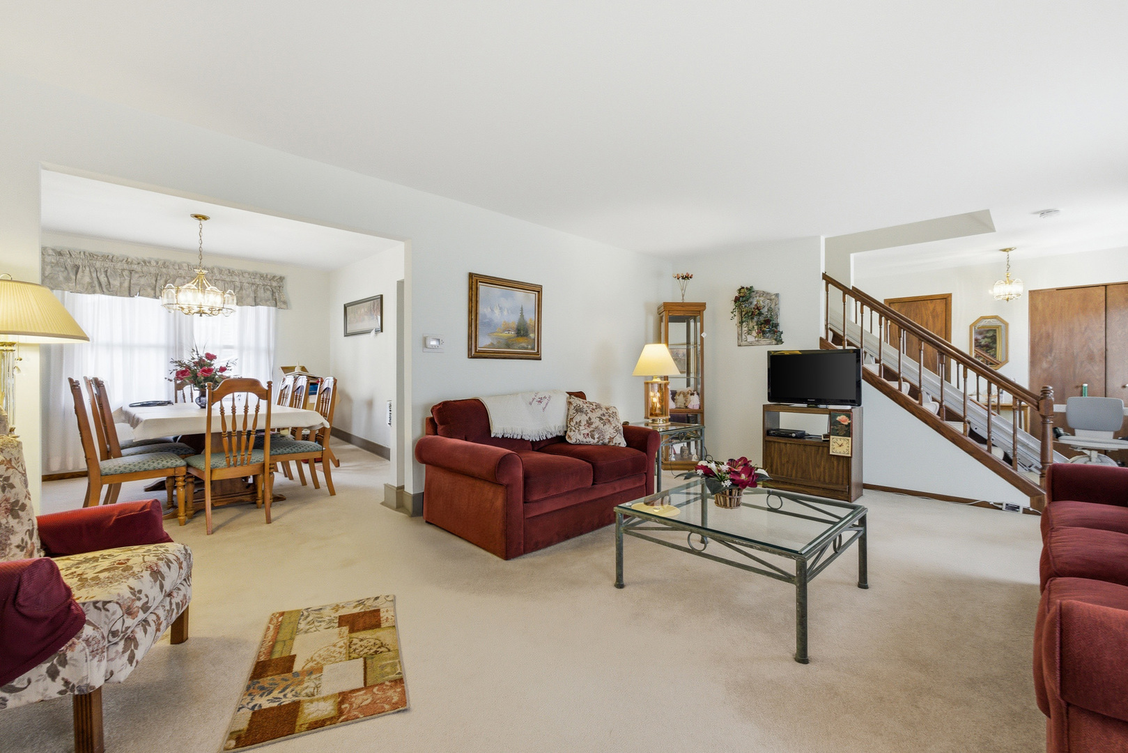 1641 Missouri Drive, Elk Grove Village, IL 60007