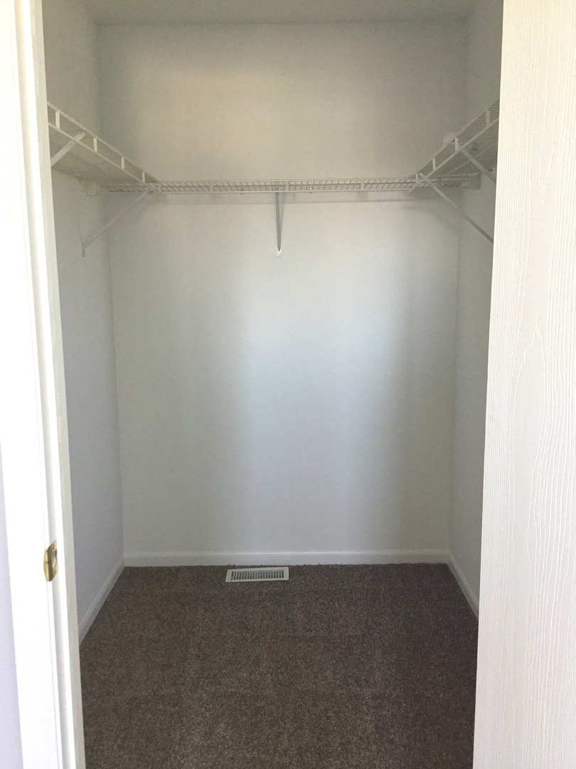 1509 Green Trails Drive, Plainfield, IL 60586