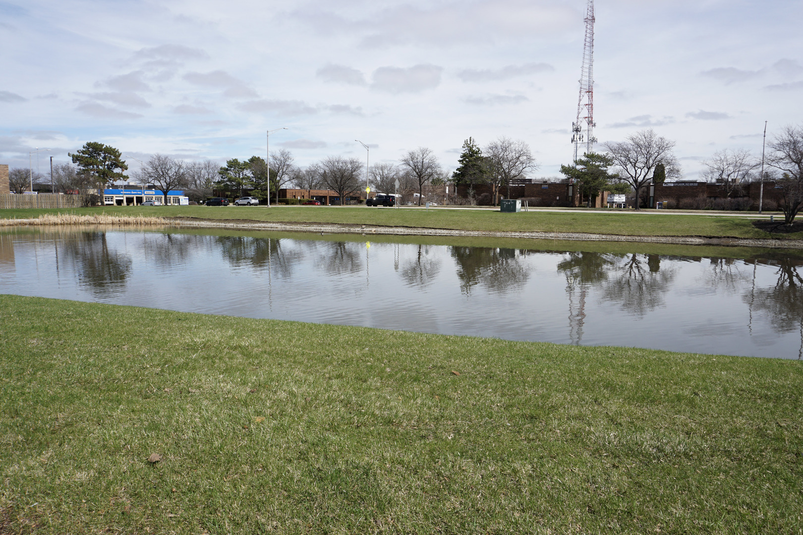 5 Villa Verde Drive #115, Buffalo Grove, IL 60089