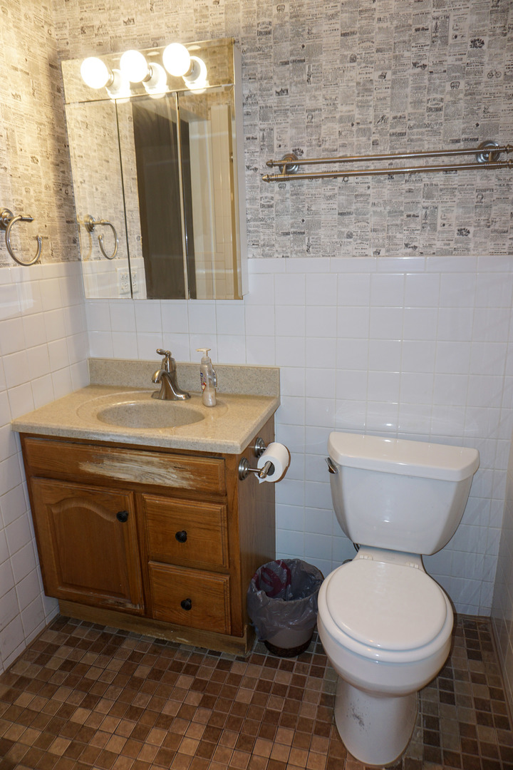 5 Villa Verde Drive #115, Buffalo Grove, IL 60089