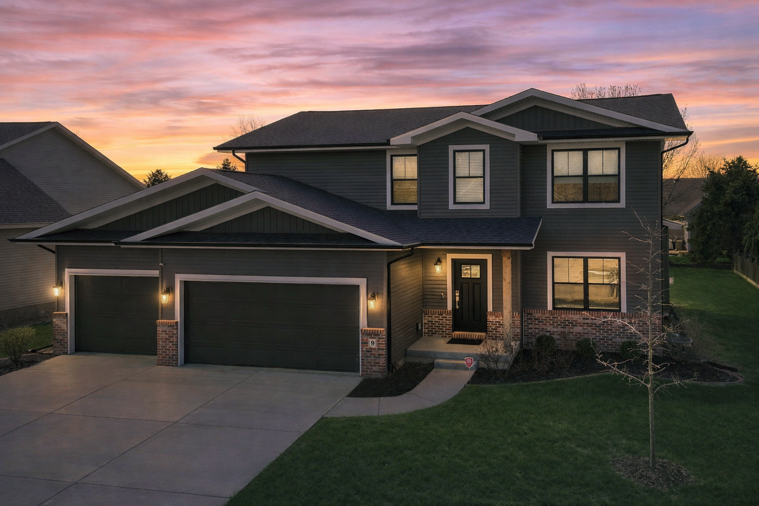 9 Brookstone Circle, Bloomington, IL 61704