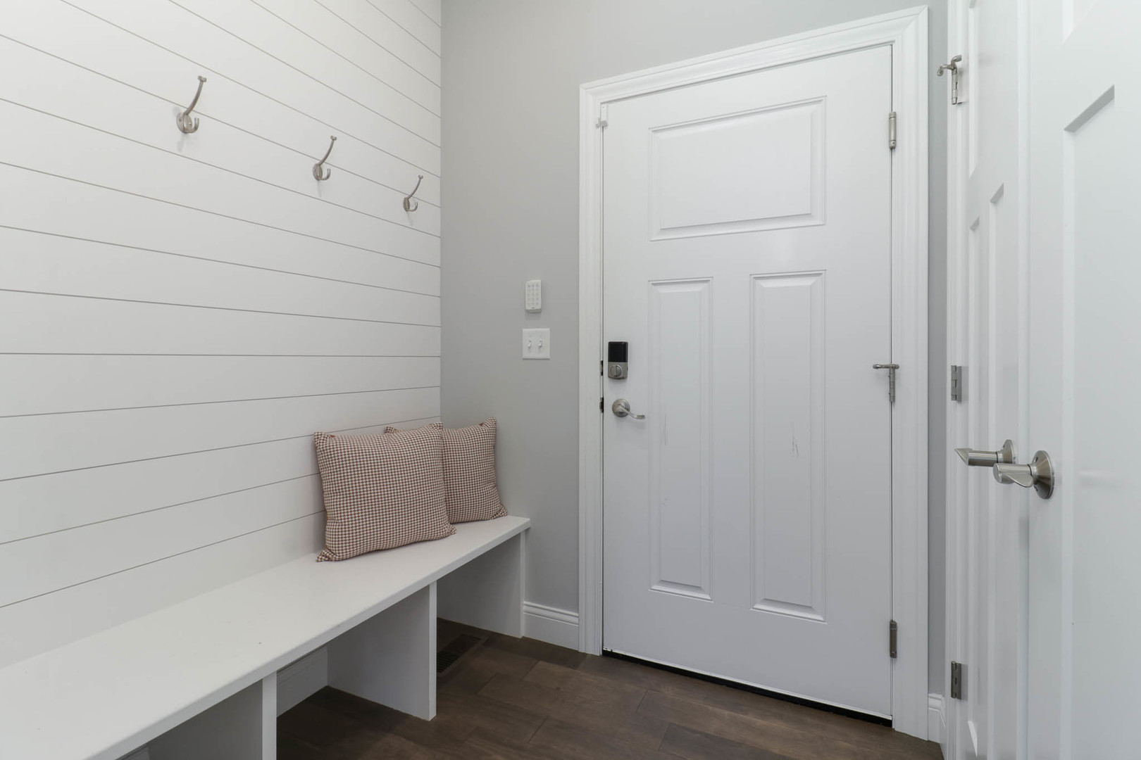 9 Brookstone Circle, Bloomington, IL 61704