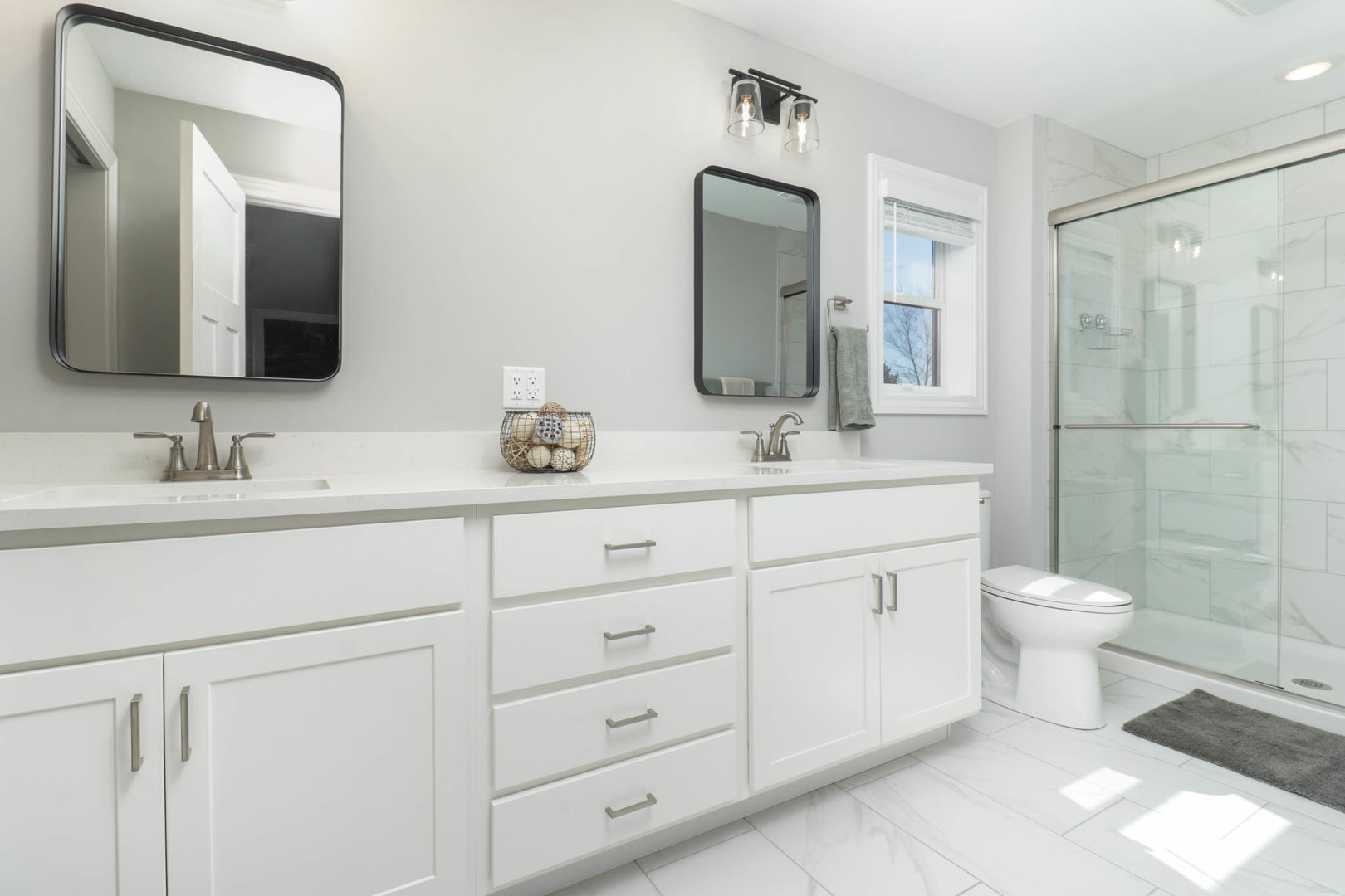 9 Brookstone Circle, Bloomington, IL 61704