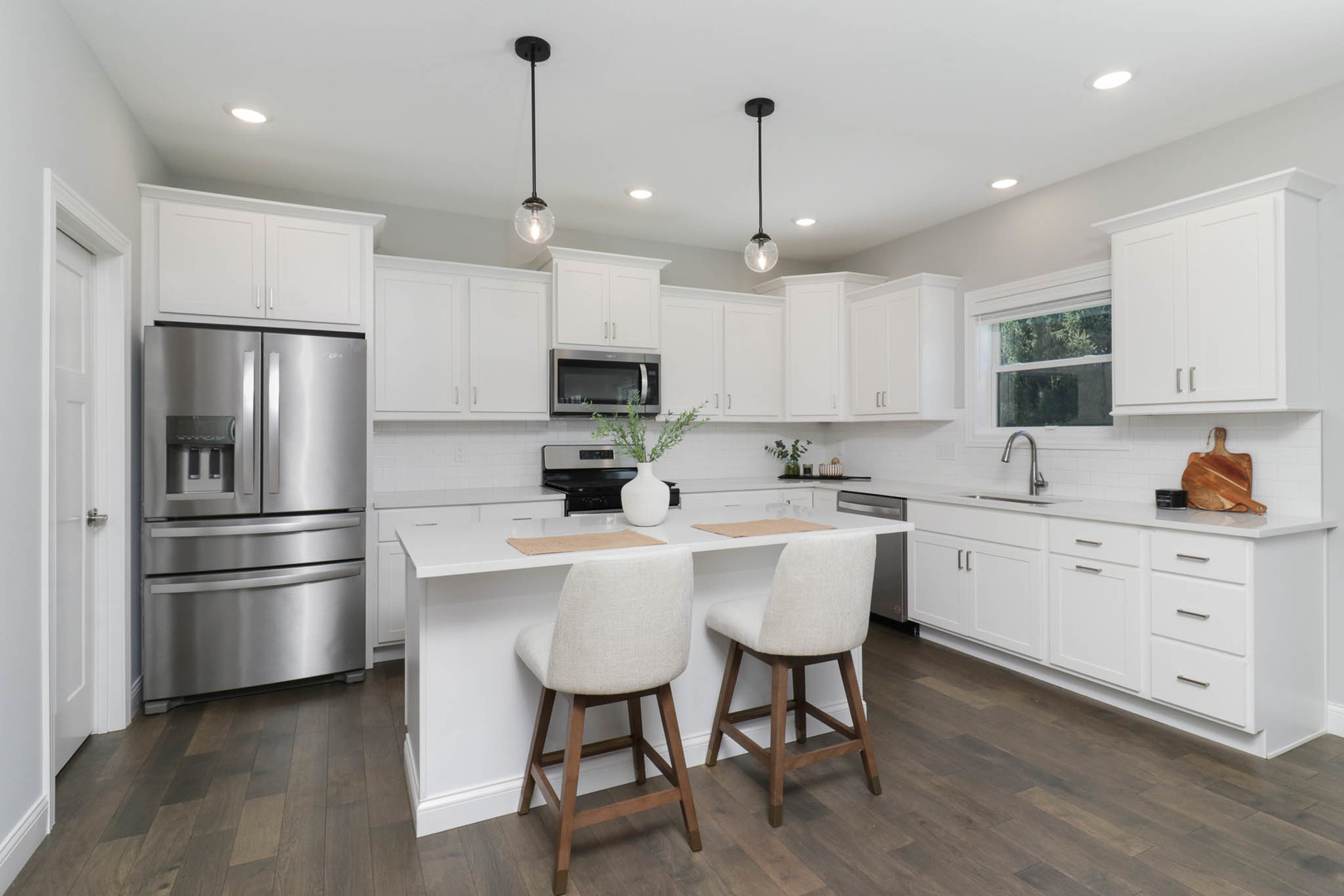 9 Brookstone Circle, Bloomington, IL 61704