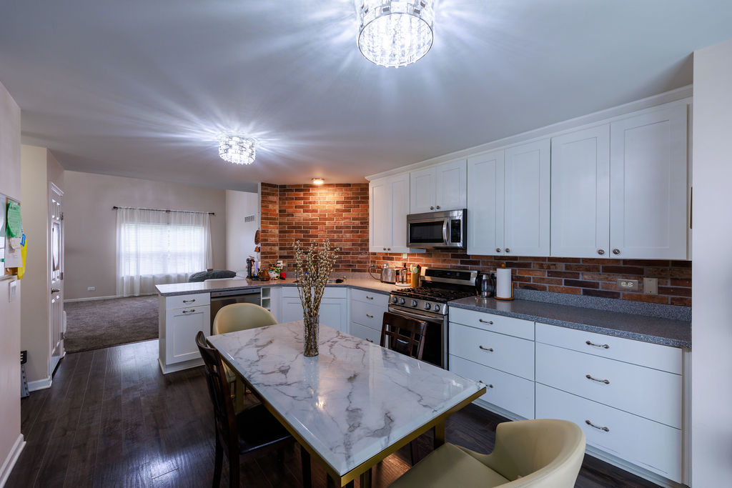 25037 Brett Street, Plainfield, IL 60544