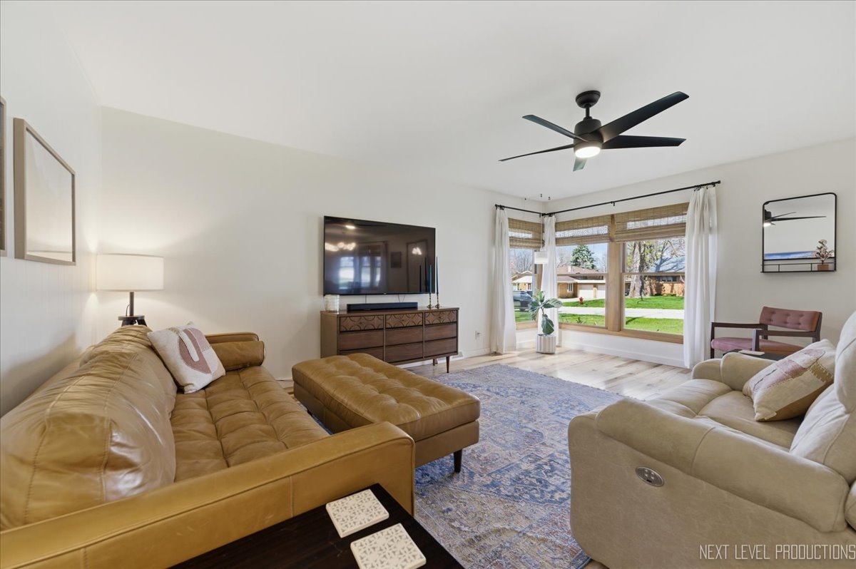 116 Briar Lane, North Aurora, IL 60542