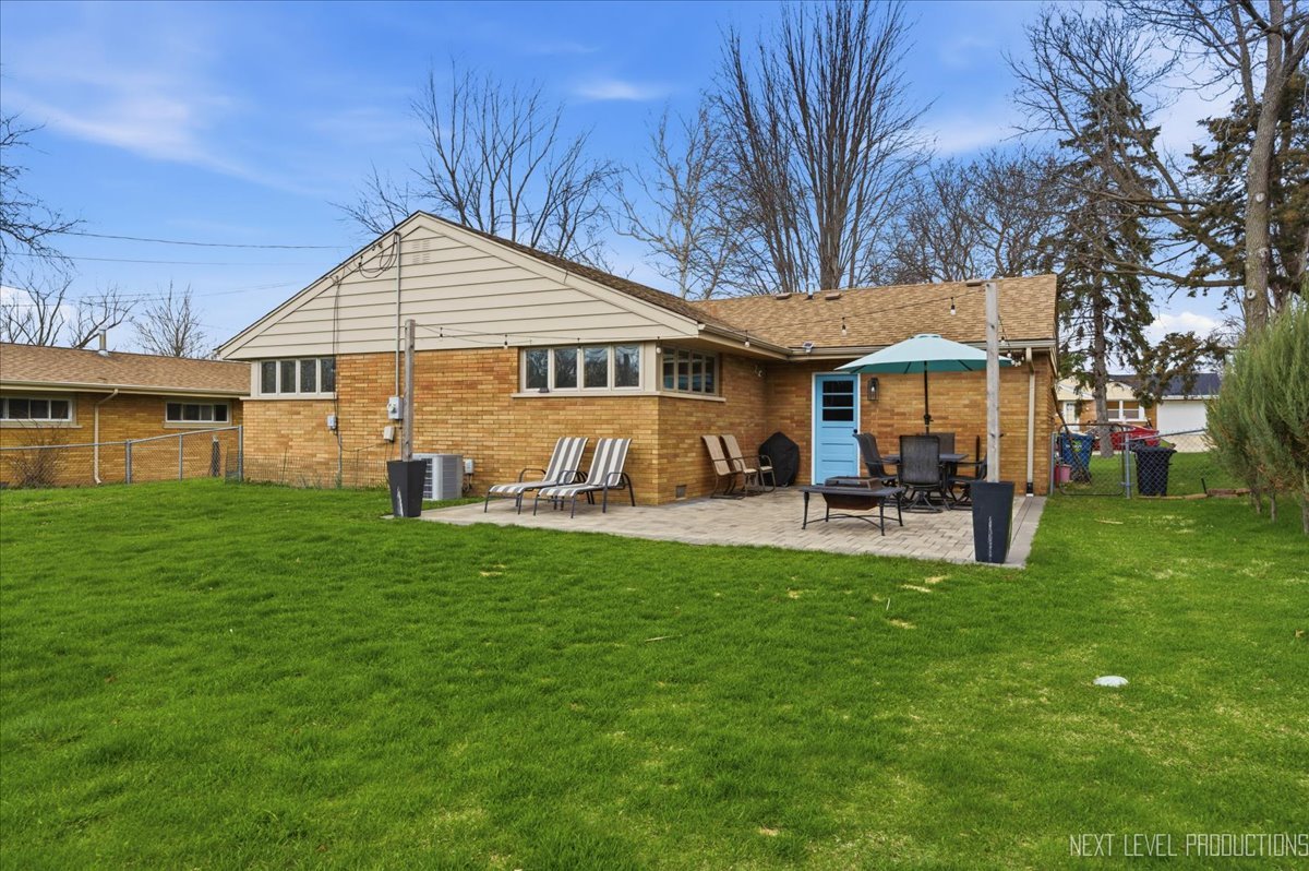 116 Briar Lane, North Aurora, IL 60542