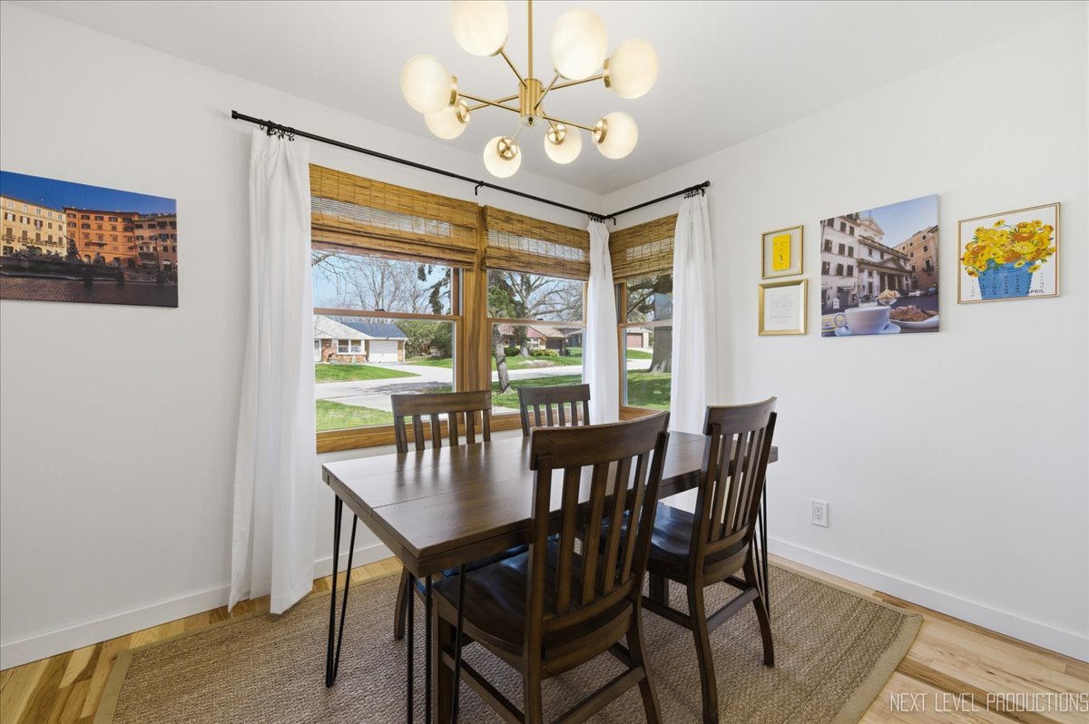 116 Briar Lane, North Aurora, IL 60542