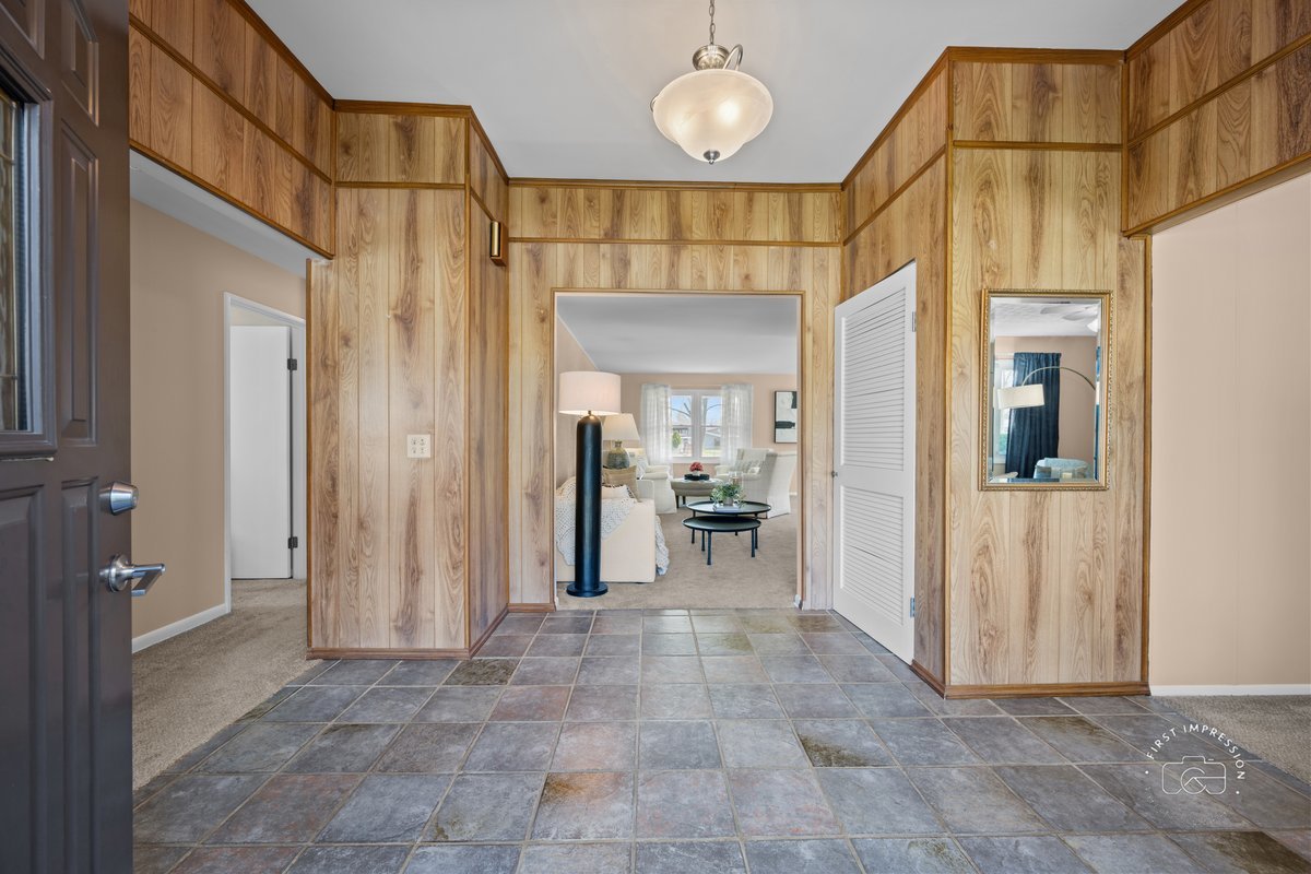 2935 Shepherd Court, Woodridge, IL 60517