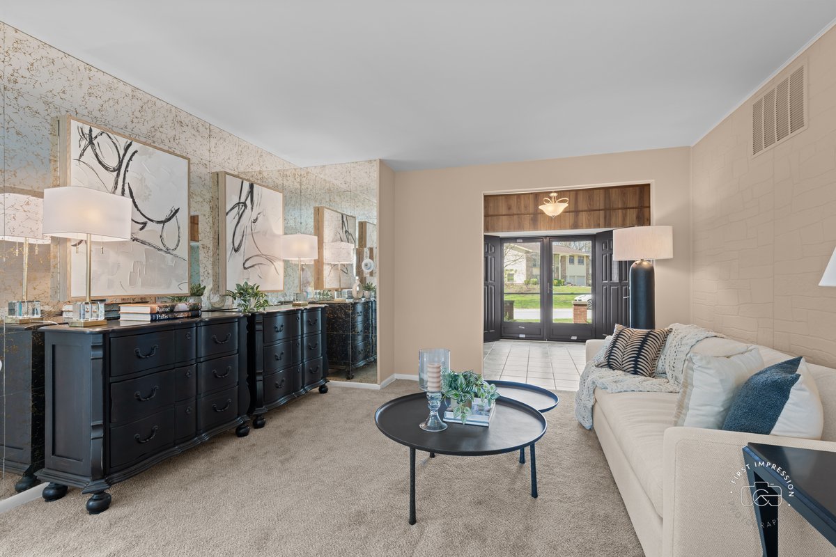 2935 Shepherd Court, Woodridge, IL 60517