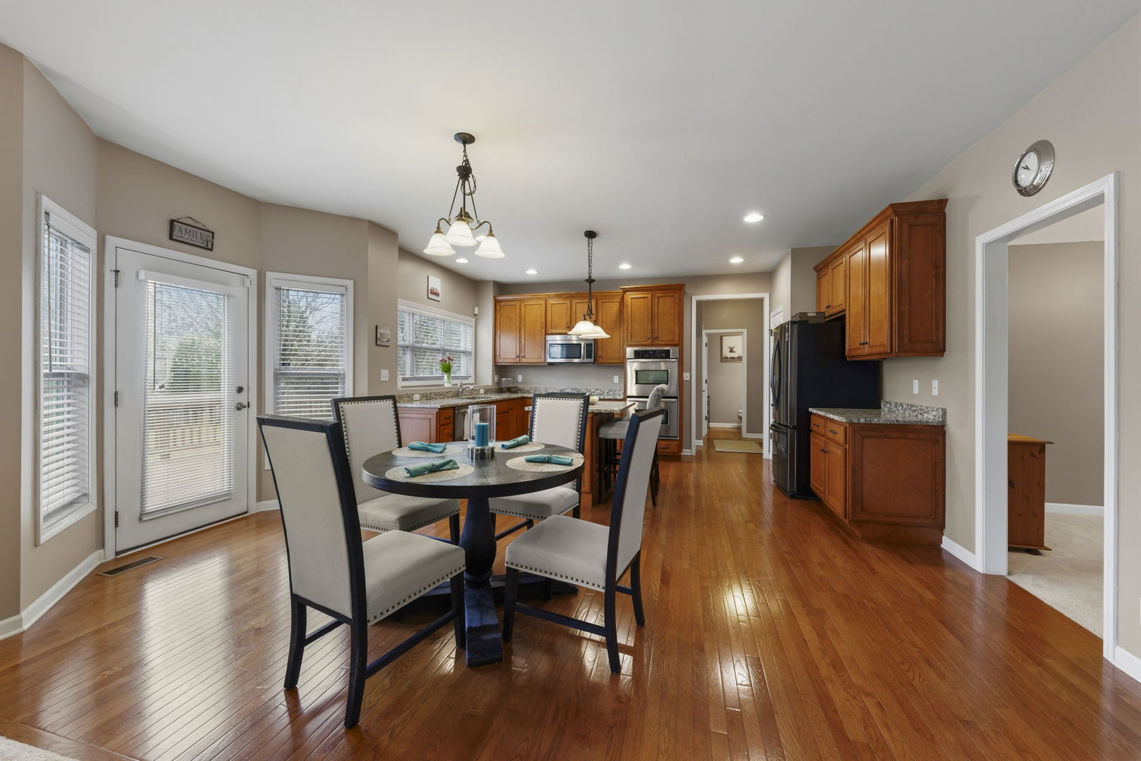 0N622 Sounders Drive, Geneva, IL 60134