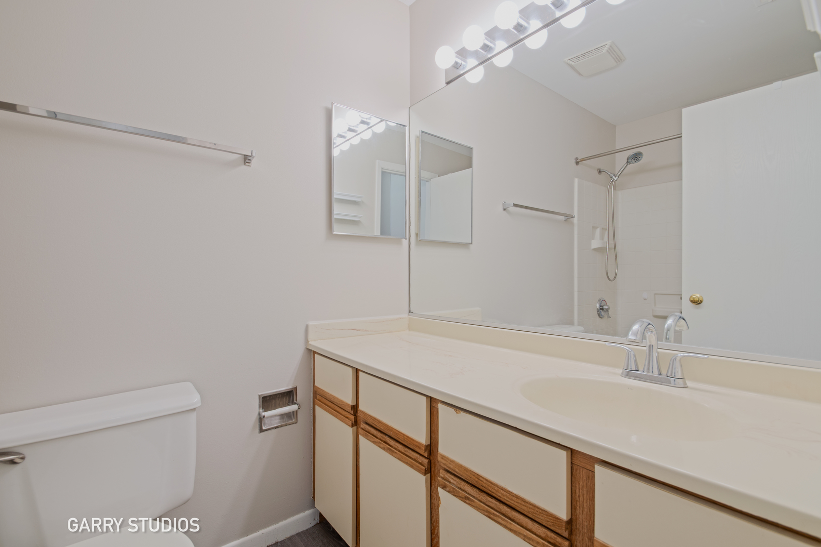 46 N Park Avenue #7, Lombard, IL 60148