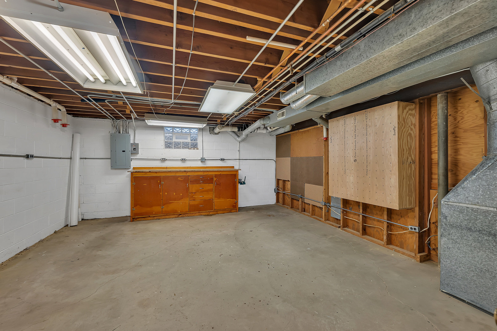 2434 Erskine Road, Joliet, IL 60433