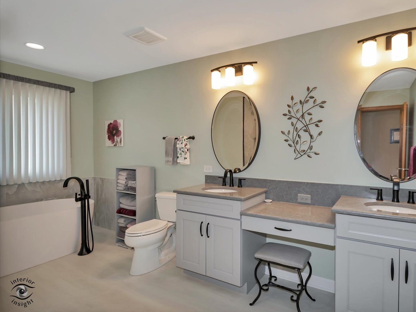 9219 Greenwood Drive, Tinley Park, IL 60487