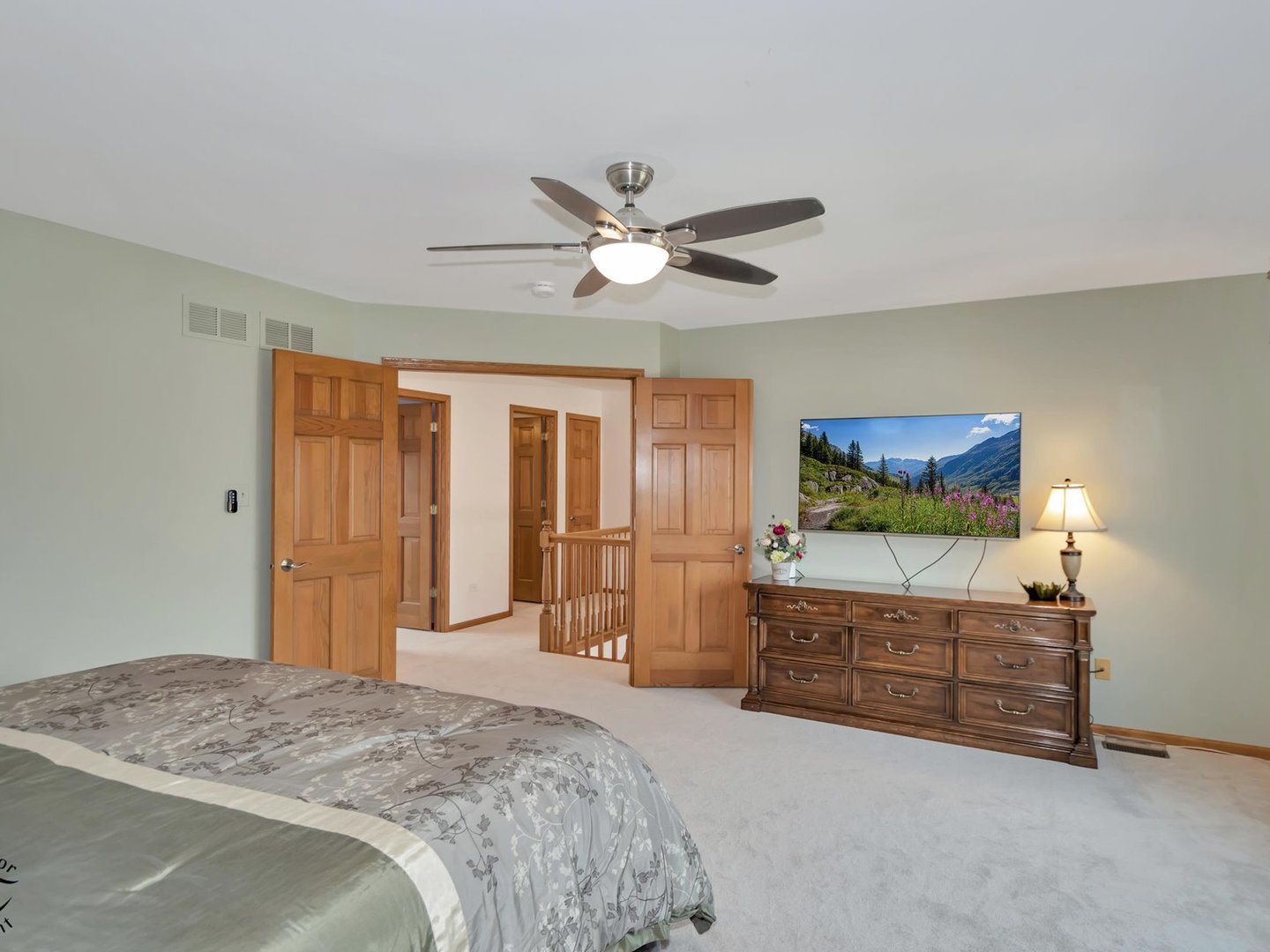 9219 Greenwood Drive, Tinley Park, IL 60487