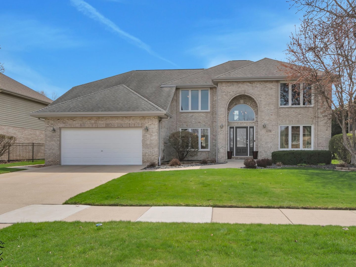 9219 Greenwood Drive, Tinley Park, IL 60487