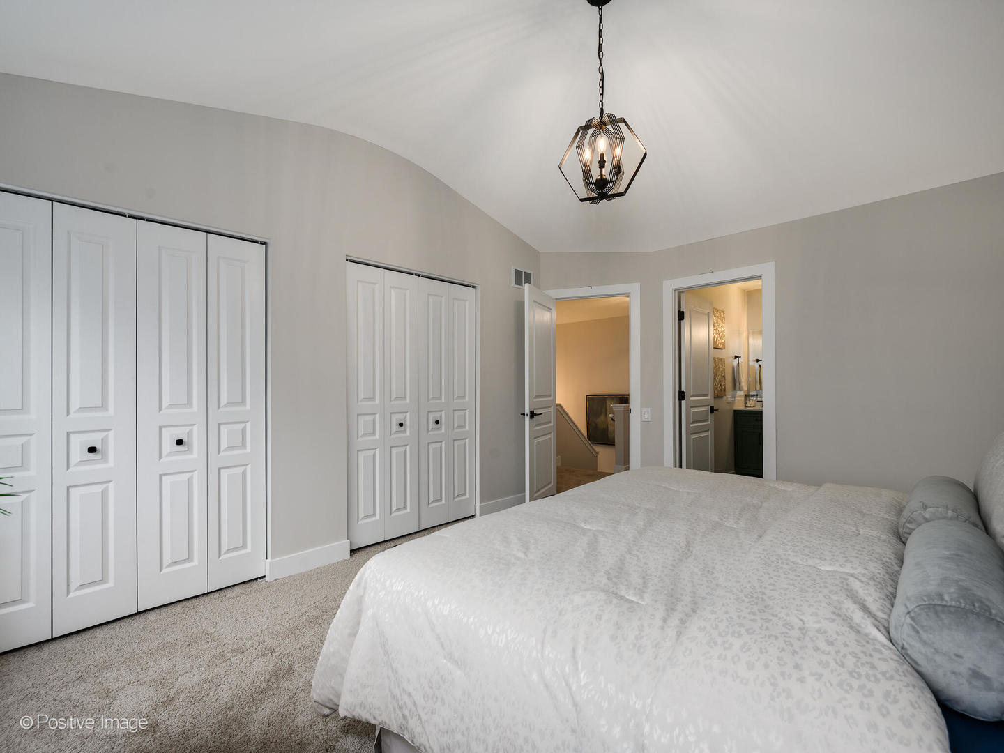 1285 Summersweet Lane, Bartlett, IL 60103