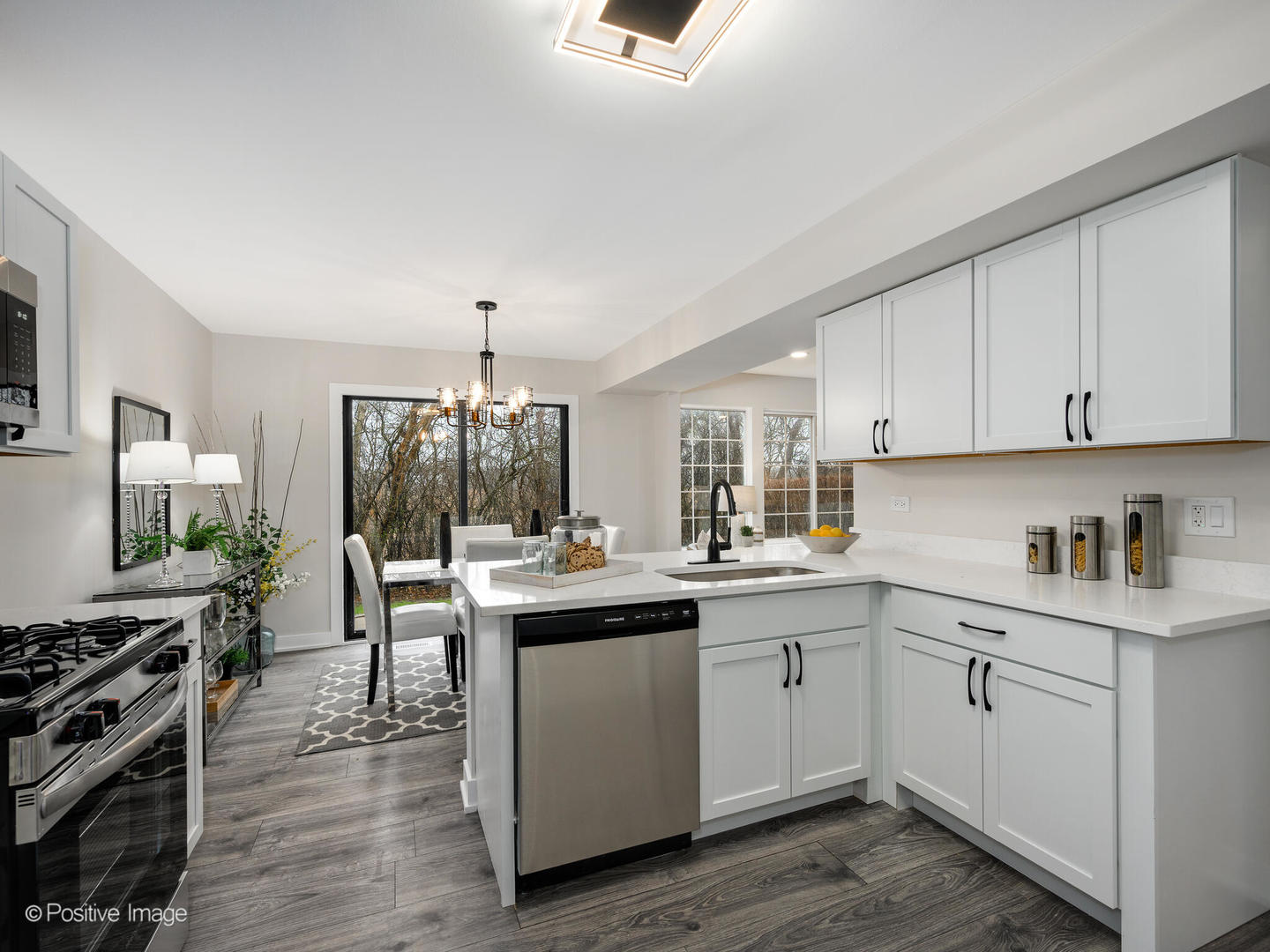 1285 Summersweet Lane, Bartlett, IL 60103