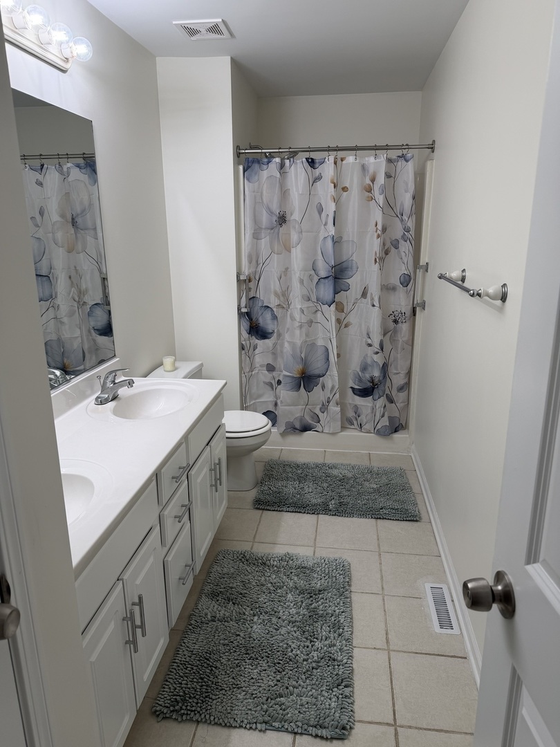 329 Garden Circle, Yorkville, IL 60560