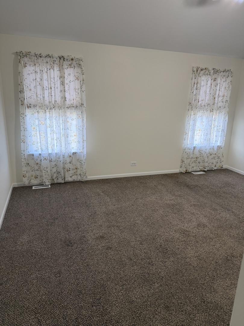 329 Garden Circle, Yorkville, IL 60560