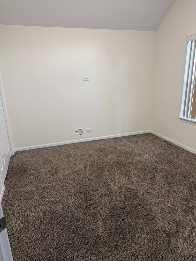 329 Garden Circle, Yorkville, IL 60560