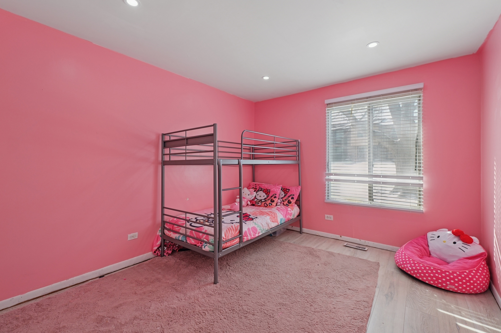 827 E 194th Street #827, Glenwood, IL 60425