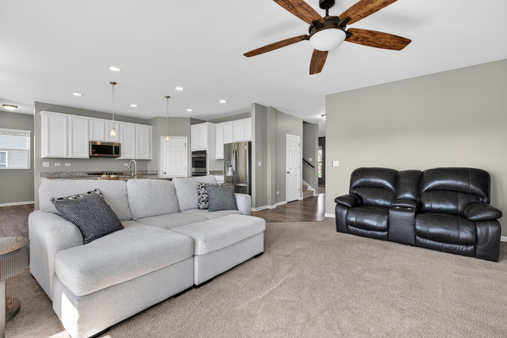 26525 W Old Stage Lane, Channahon, IL 60410