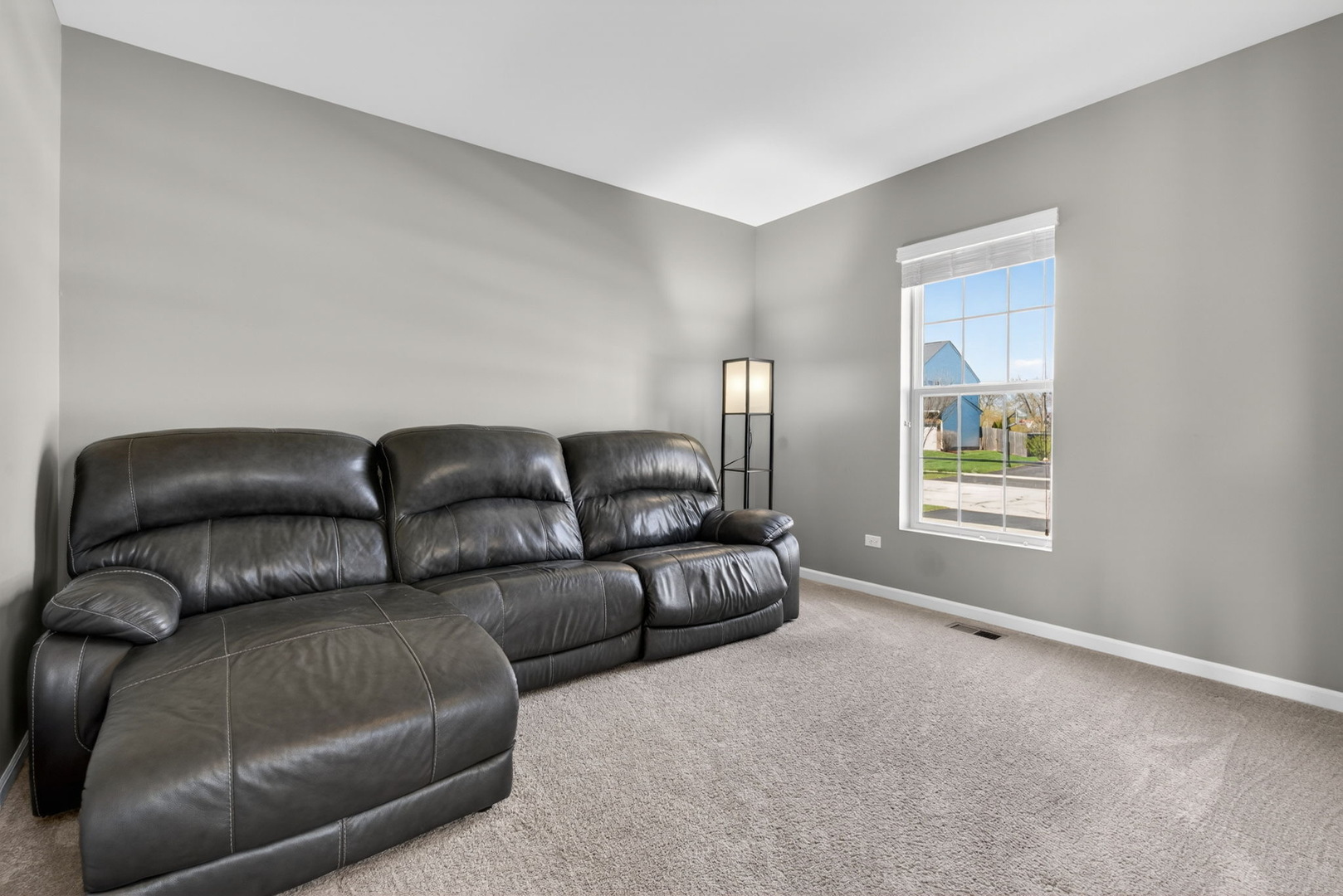 26525 W Old Stage Lane, Channahon, IL 60410