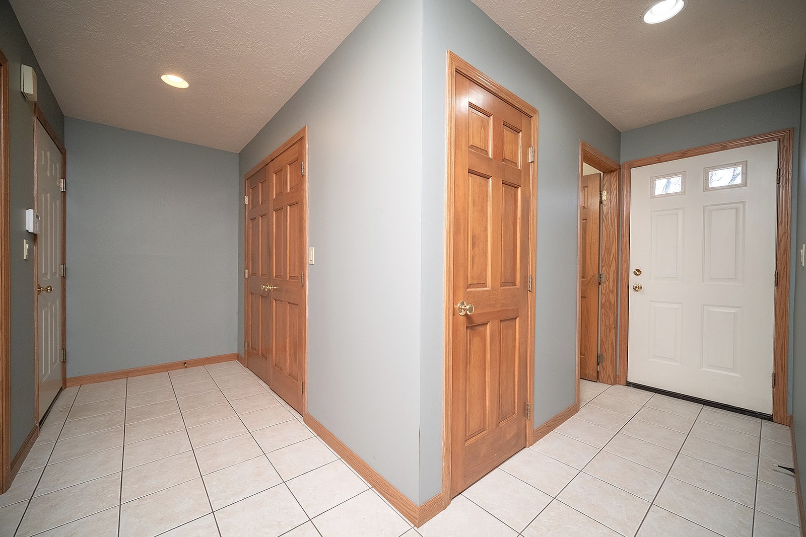 9029 Sheringham Drive, Roscoe, IL 61073