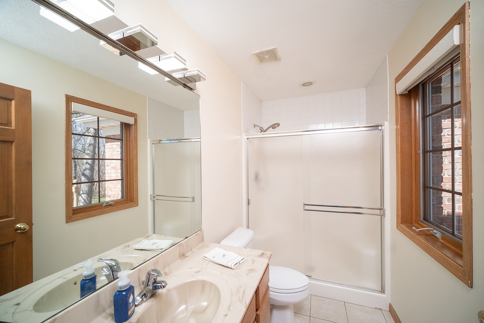 9029 Sheringham Drive, Roscoe, IL 61073