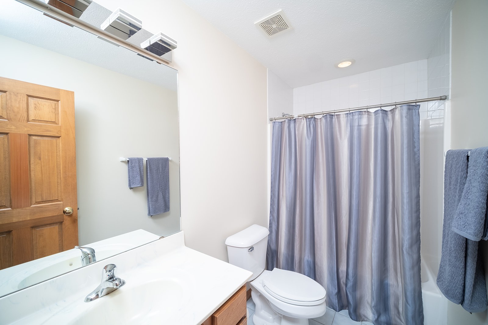 9029 Sheringham Drive, Roscoe, IL 61073