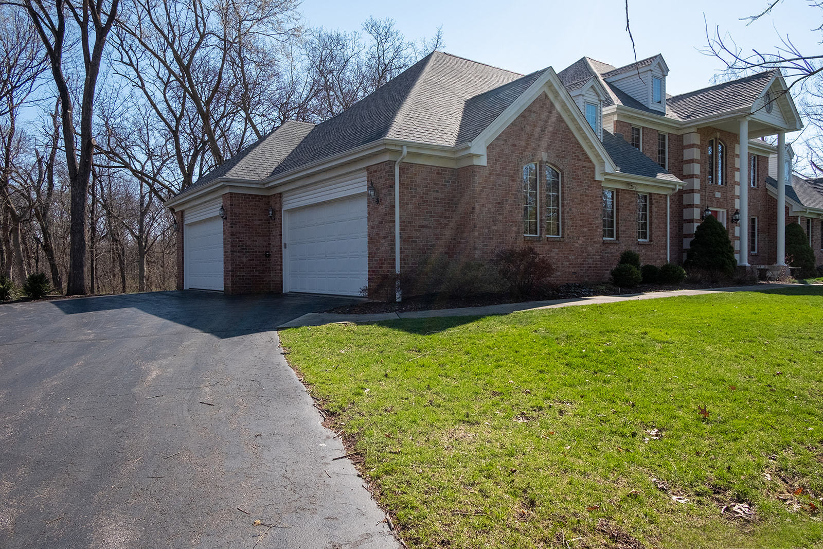 9029 Sheringham Drive, Roscoe, IL 61073