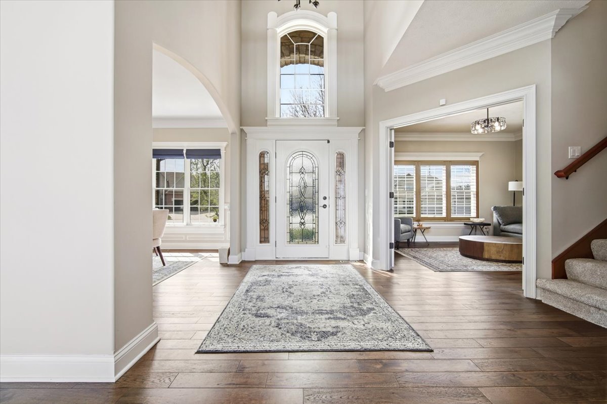 5 Mackenzie Court, Bloomington, IL 61704