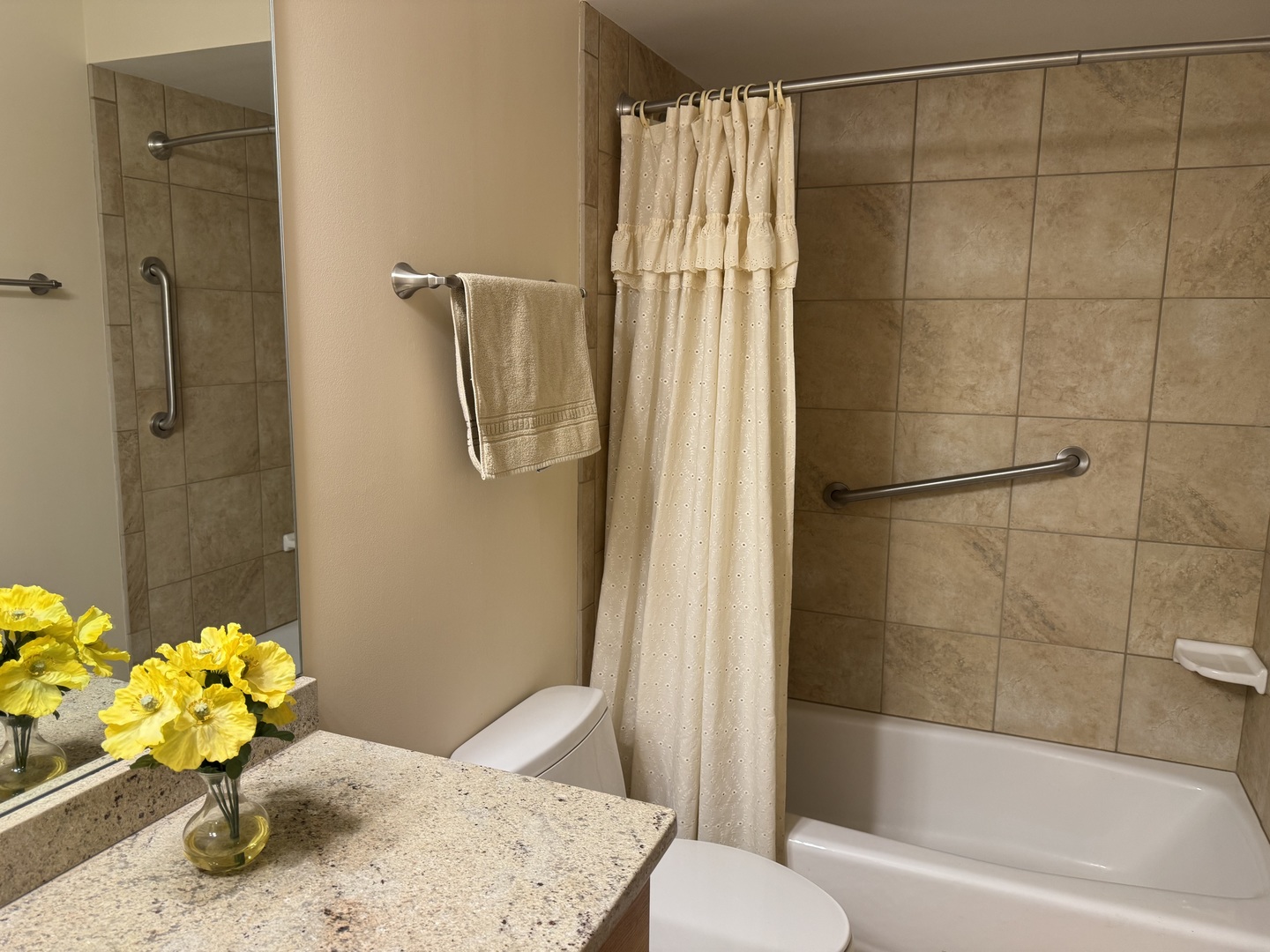 7201 Powell Street, Downers Grove, IL 60516