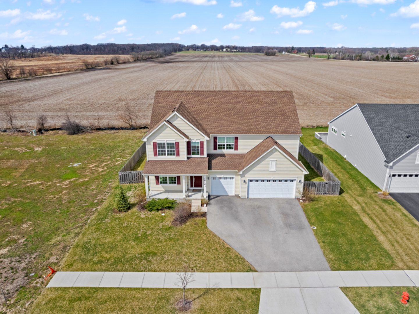 1812 Empress Drive, Elgin, IL 60124