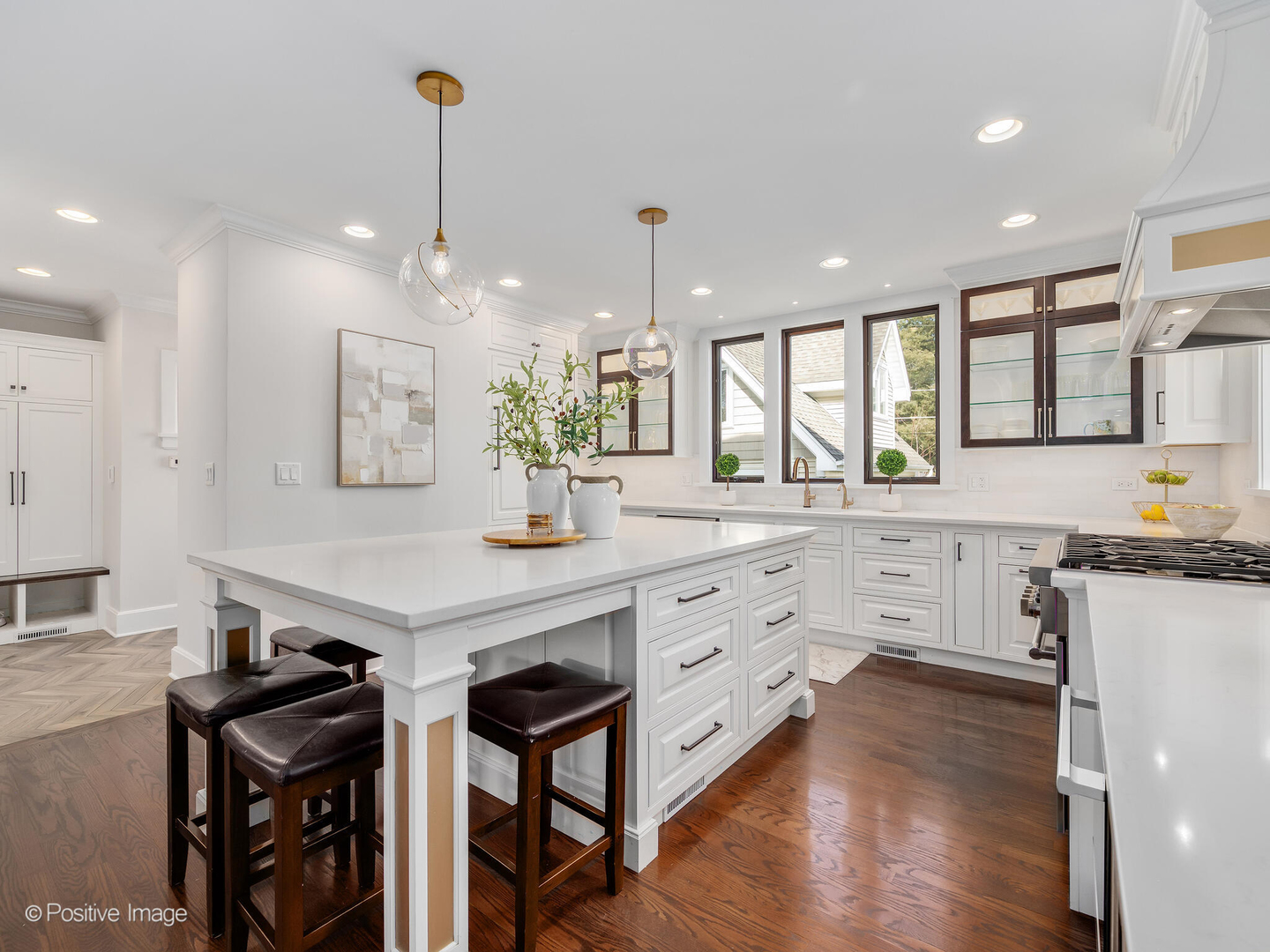 123 S Kensington Avenue, La Grange, IL 60525