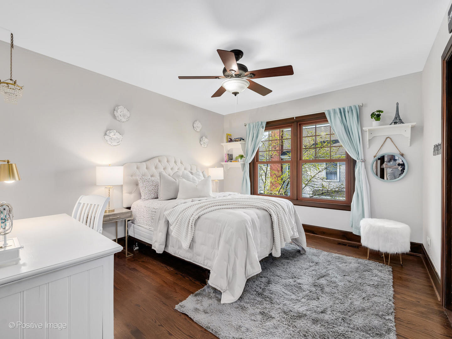 123 S Kensington Avenue, La Grange, IL 60525