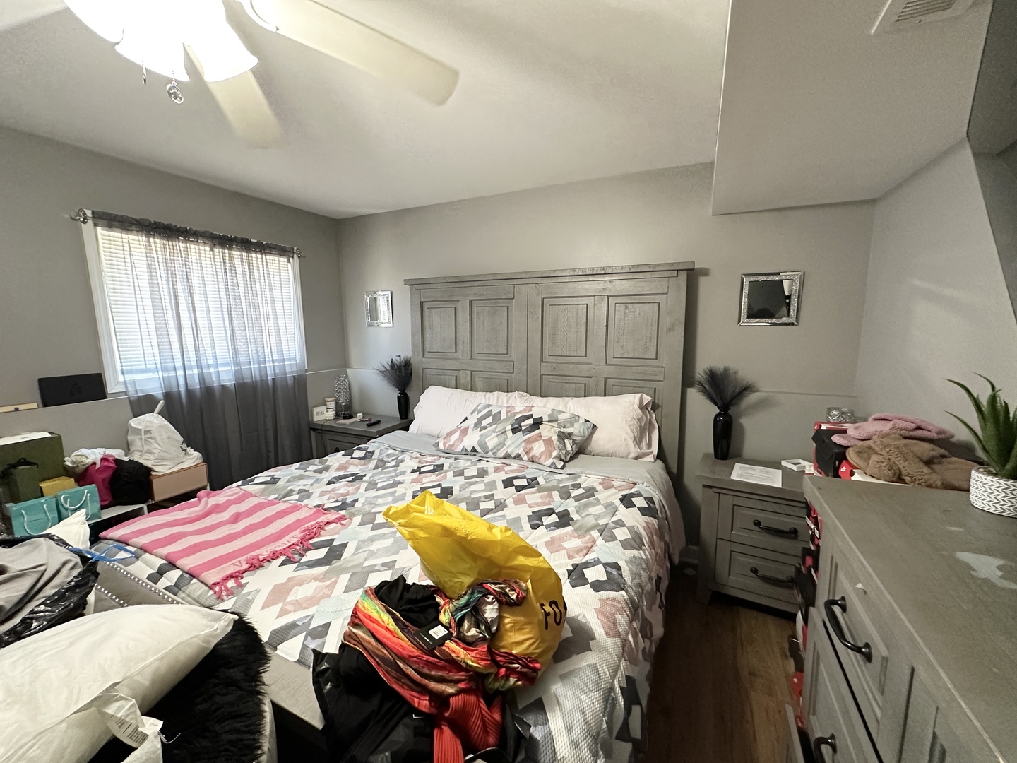 2390 Bicentennial Avenue #4, Crest Hill, IL 60403