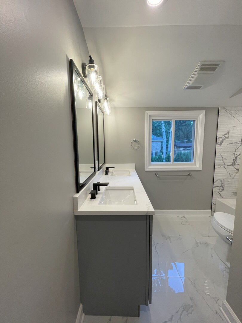 1459 Eastwood Avenue, Highland Park, IL 60035