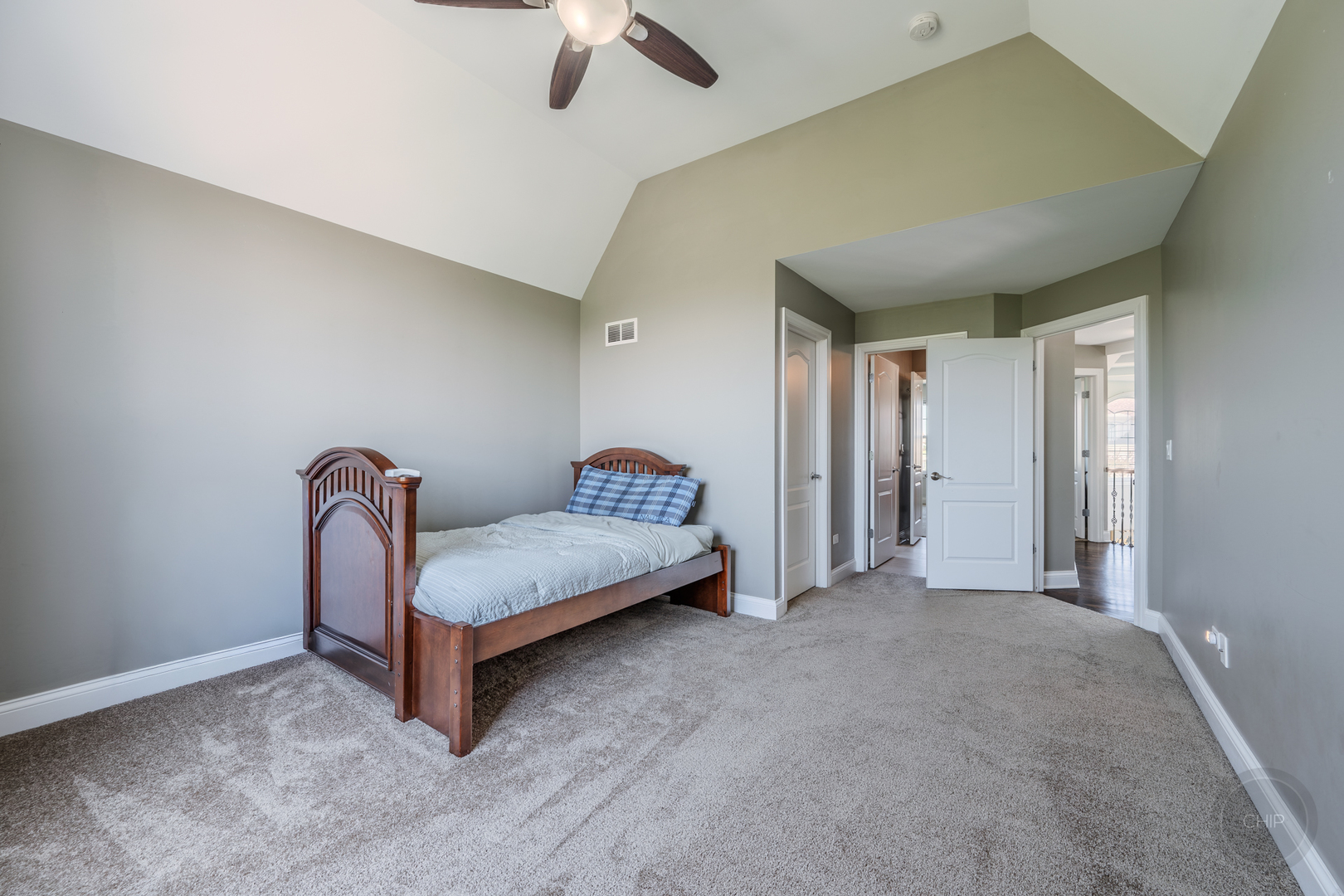 4544 SHUMARD Lane, Naperville, IL 60564