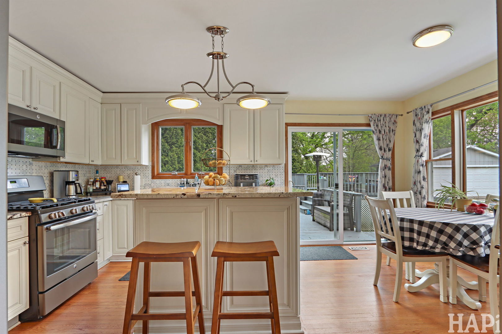 10N775 Muirhead Road, Elgin, IL 60124