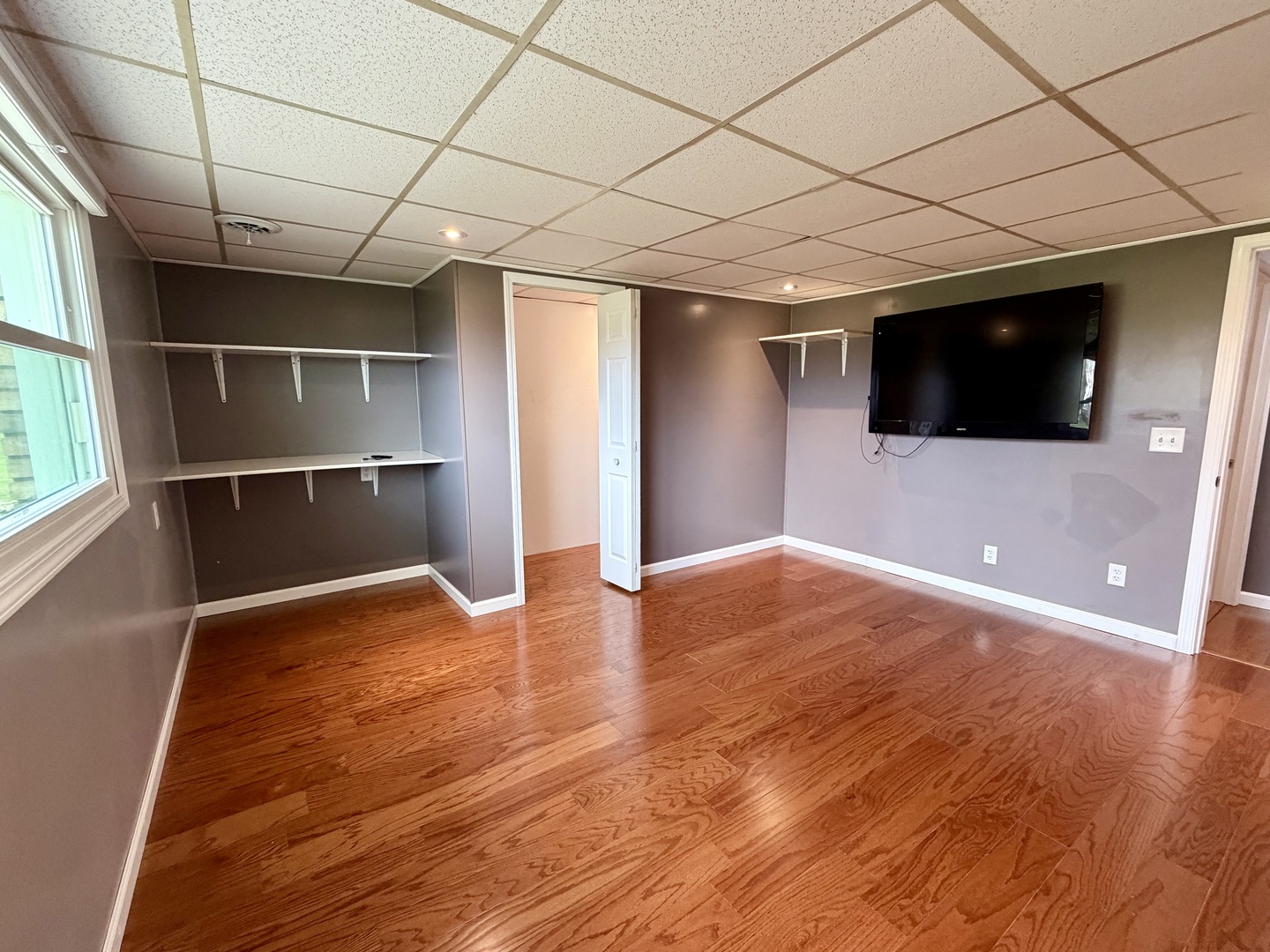 702 S Grant Street, Clinton, IL 61727