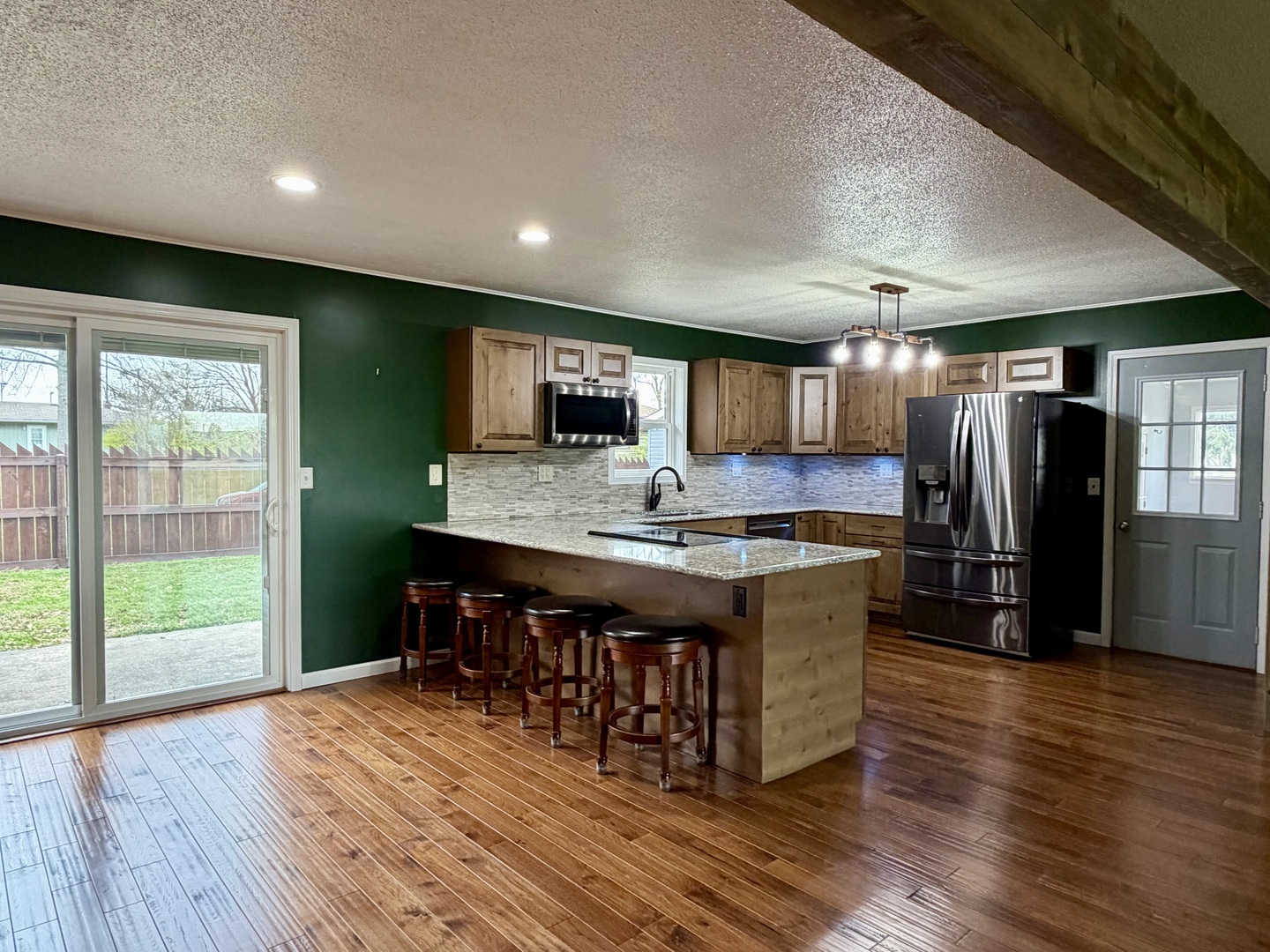 702 S Grant Street, Clinton, IL 61727