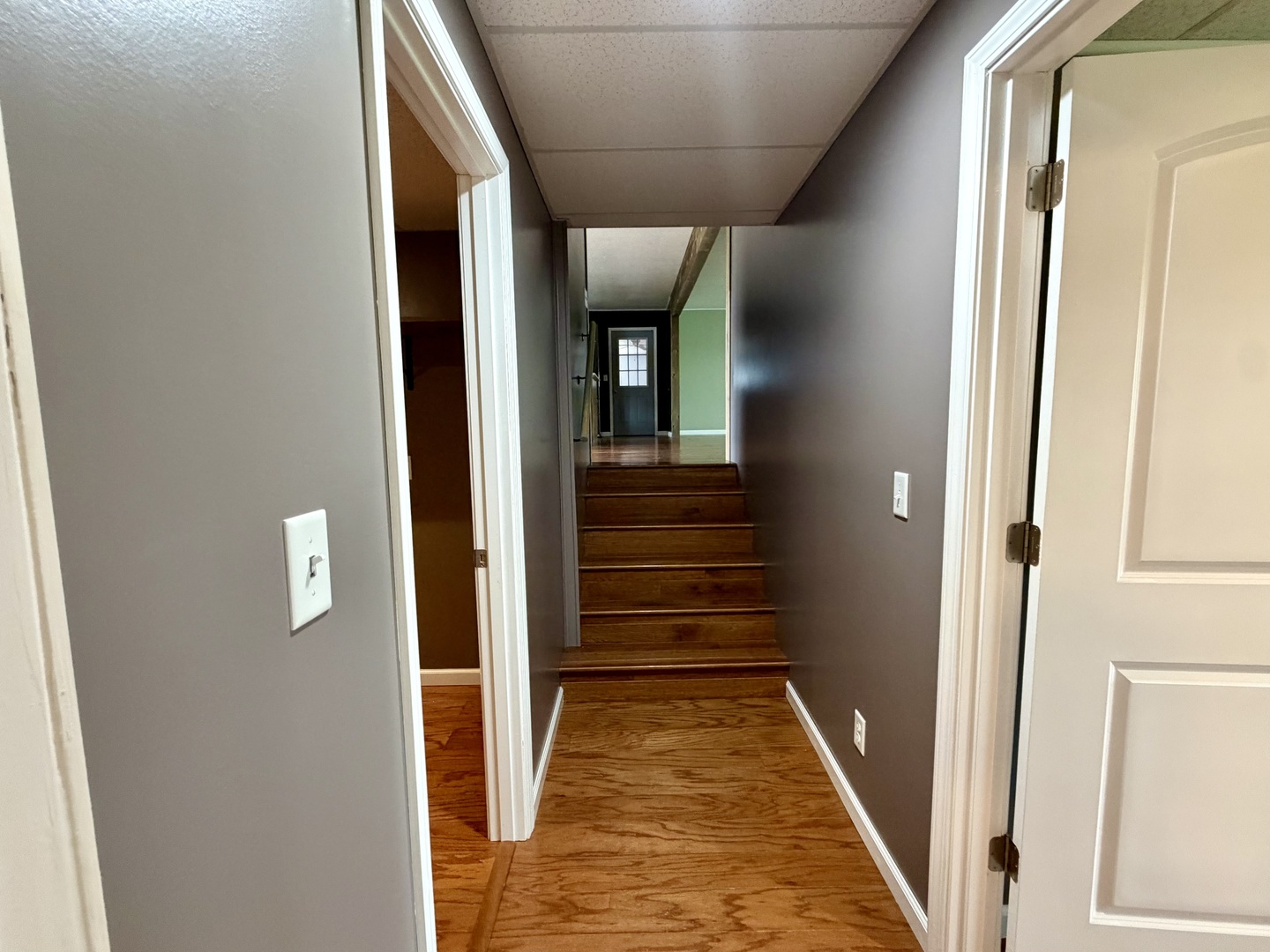 702 S Grant Street, Clinton, IL 61727