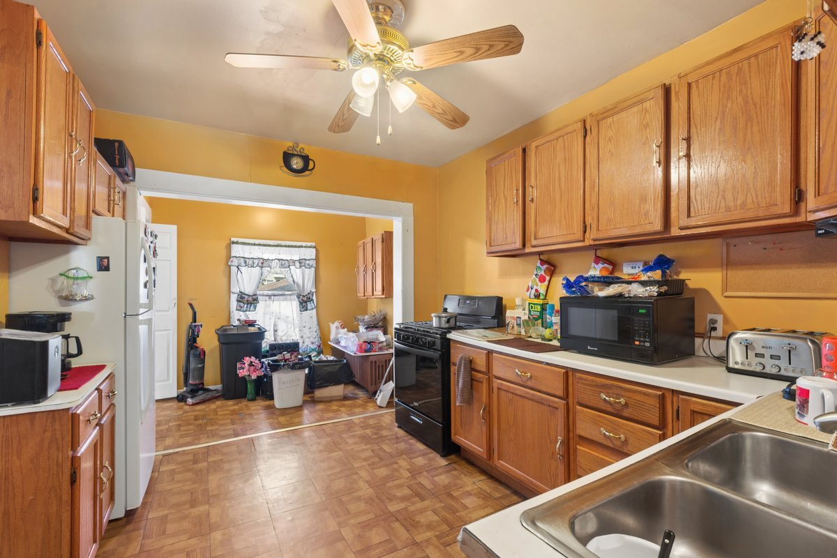 3412 W mclean Avenue, Chicago, IL 60647