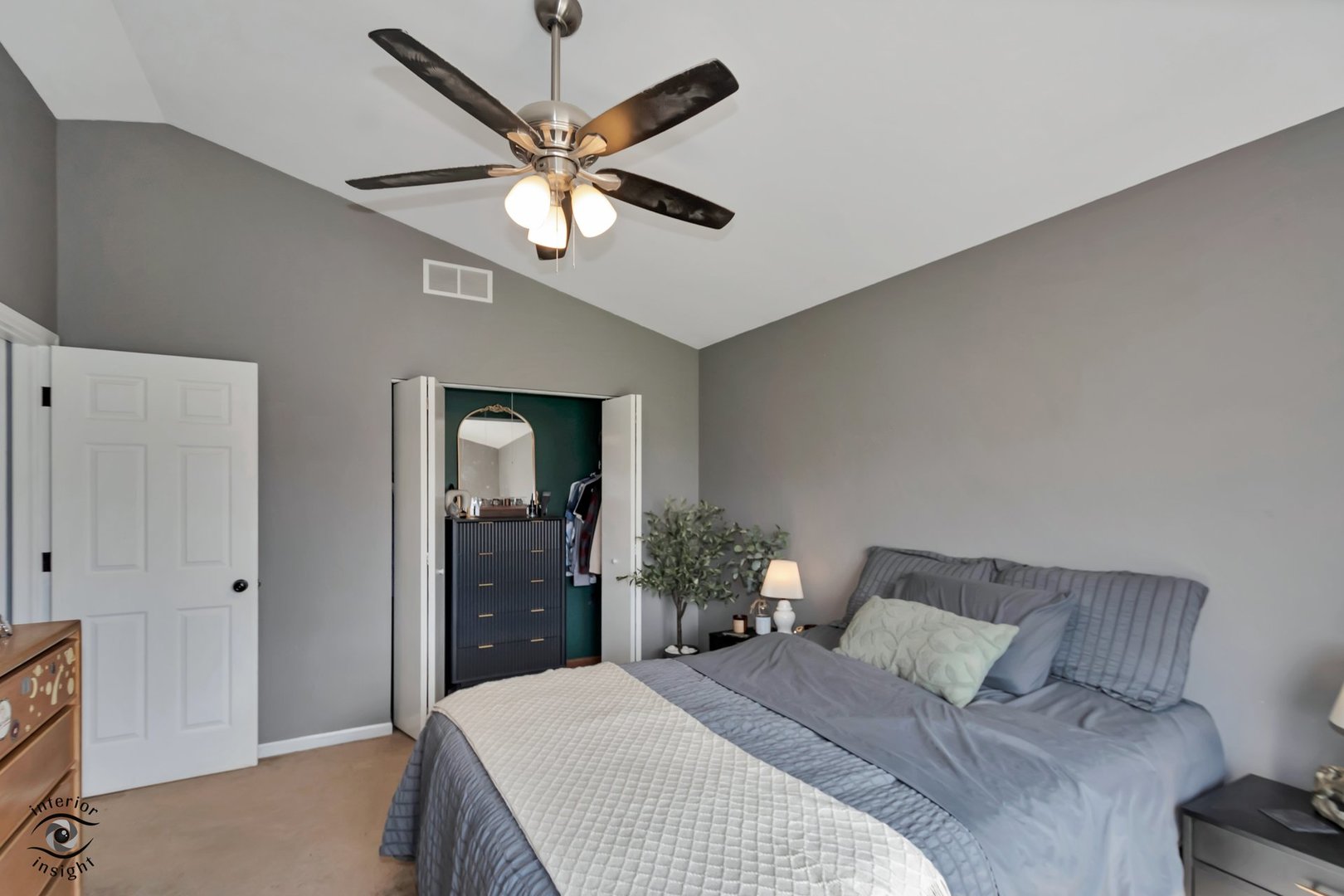 1066 N 129th Infantry Drive, Joliet, IL 60435